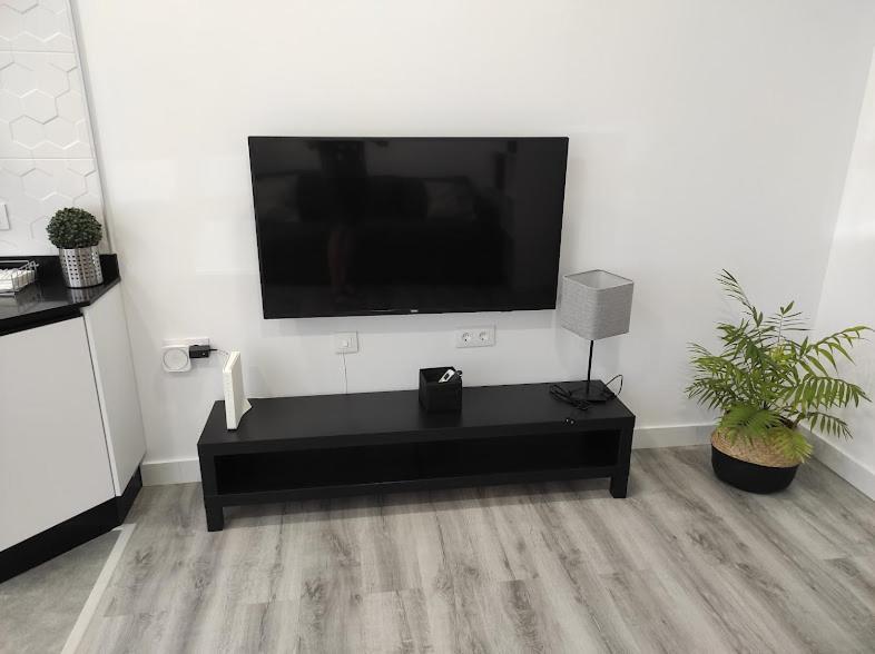 Apartamento Turistico Lyra Baena Luaran gambar